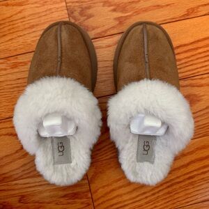 Ugg Disquette Slippers Size 6